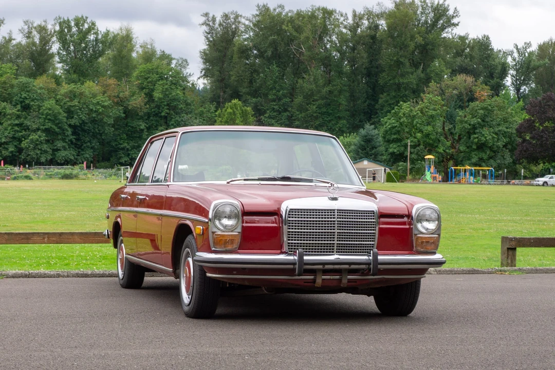 1972 Mercedes-Benz W114 & W115 - Image 31 of 31