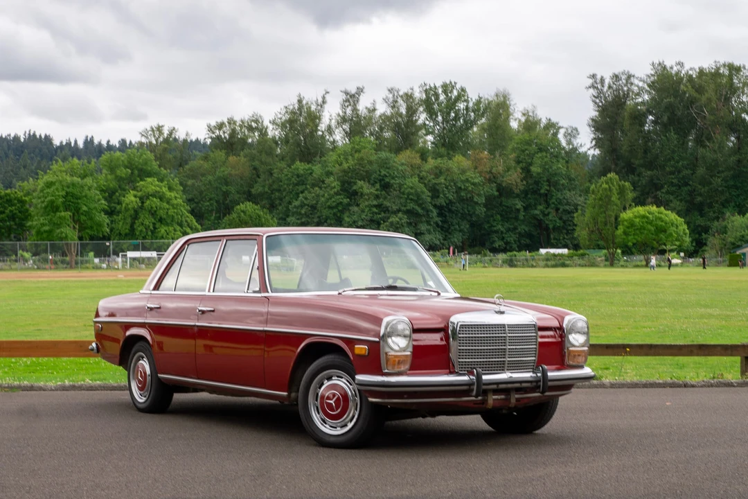 1972 Mercedes-Benz W114 & W115 - Image 29 of 31
