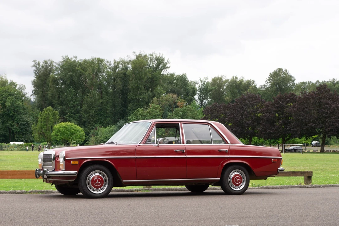 1972 Mercedes-Benz W114 & W115 - Image 9 of 31