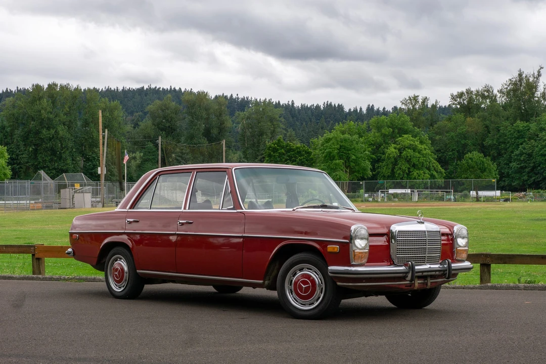 1972 Mercedes-Benz W114 & W115 - Image 27 of 31