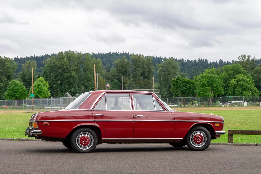 1972 Mercedes-Benz W114 & W115 - Image 22 of 31