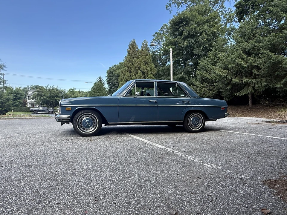 1972 Mercedes-Benz W114 & W115 - Image 5 of 31