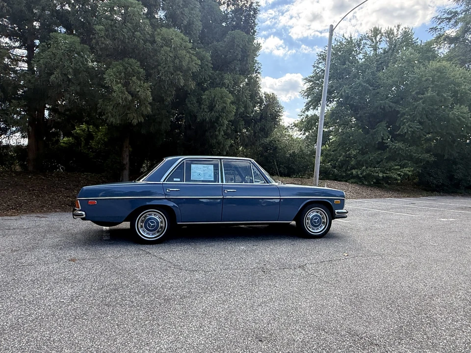1972 Mercedes-Benz W114 & W115 - Image 20 of 31