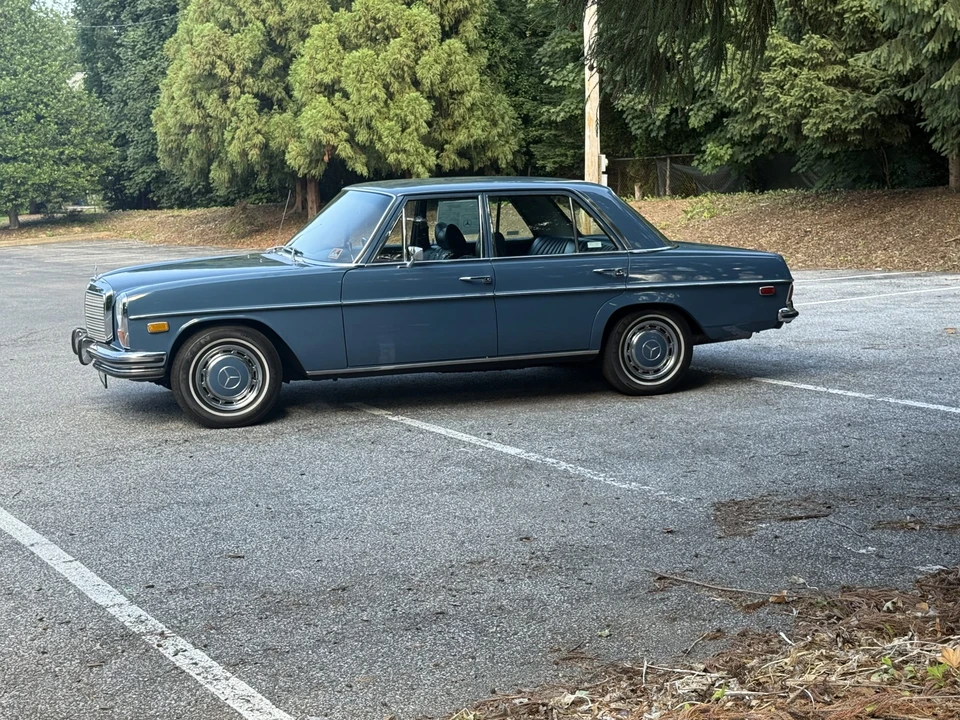 1972 Mercedes-Benz W114 & W115 - Image 31 of 31