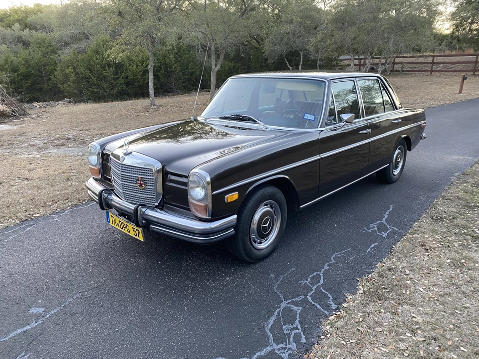 1972 Mercedes-Benz W114 & W115 - Image 14 of 31