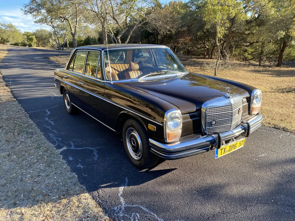 1972 Mercedes-Benz W114 & W115 - Image 5 of 31