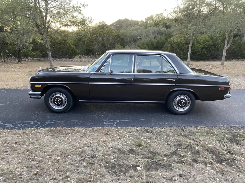 1972 Mercedes-Benz W114 & W115 - Image 18 of 31