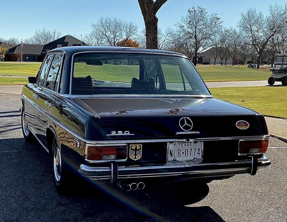1972 Mercedes-Benz W114 & W115 - Image 27 of 31