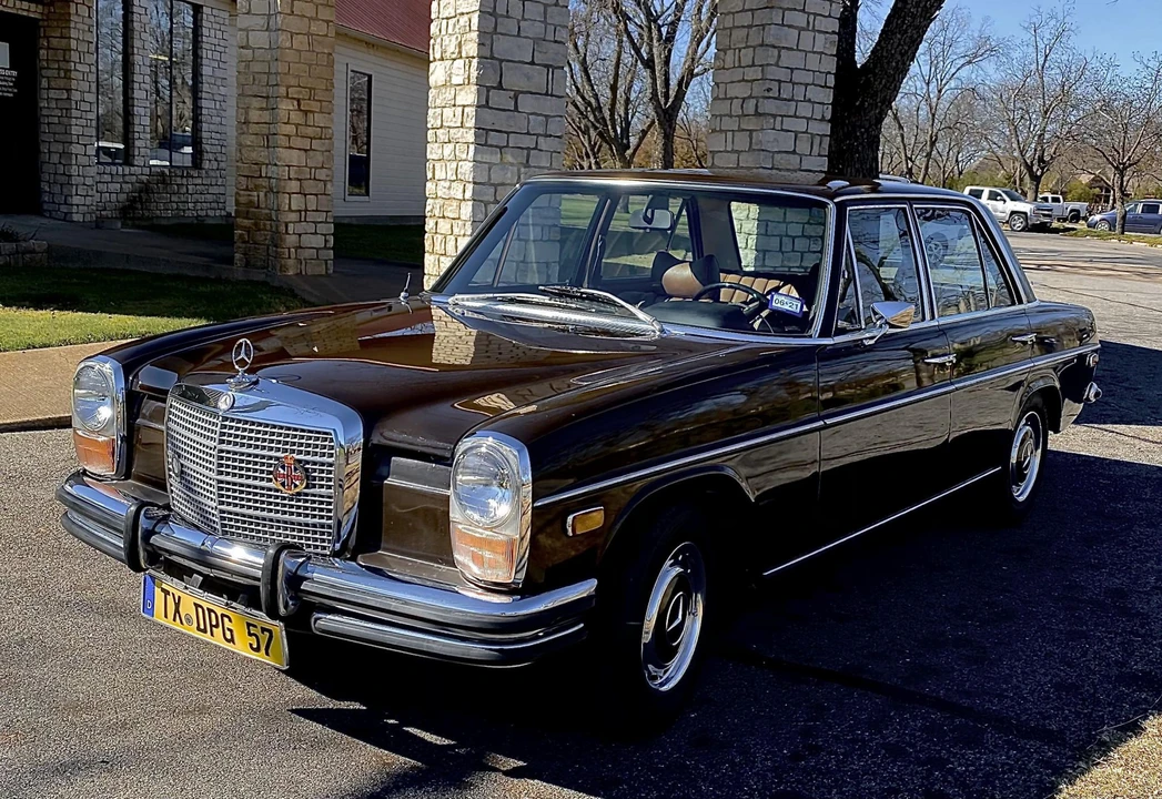1972 Mercedes-Benz W114 & W115 - Image 15 of 31