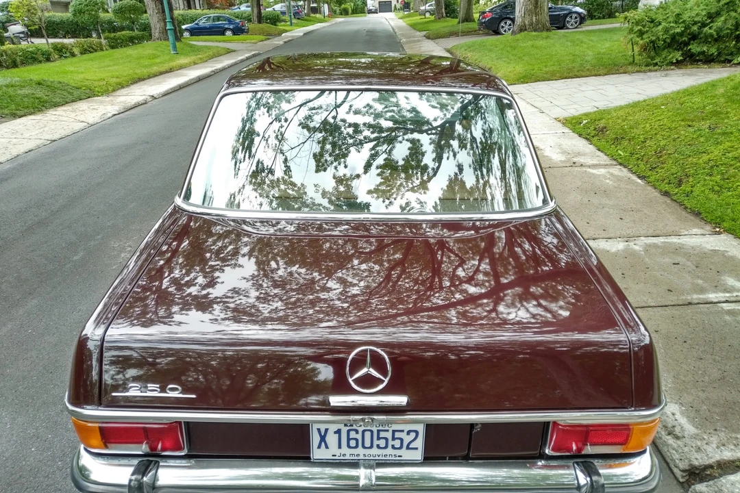 1972 Mercedes-Benz W114 & W115 - Image 30 of 31