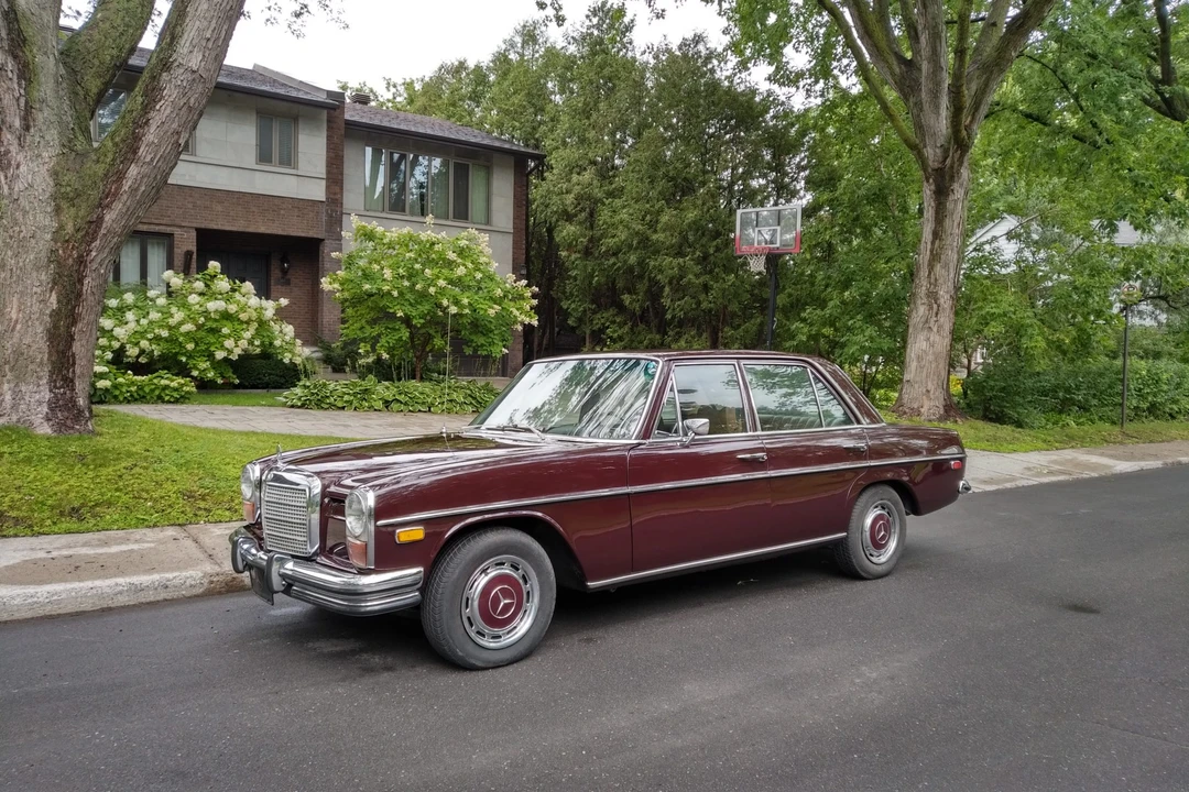1972 Mercedes-Benz W114 & W115 - Image 5 of 31