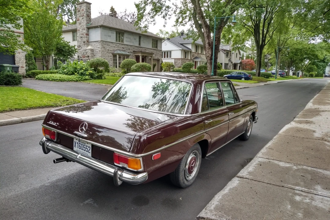 1972 Mercedes-Benz W114 & W115 - Image 27 of 31
