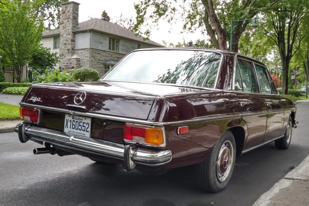 1972 Mercedes-Benz W114 & W115 - Image 25 of 31
