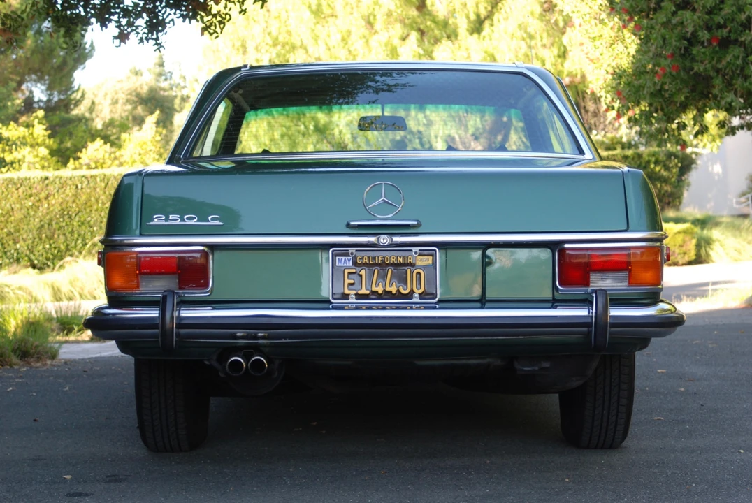 1972 Mercedes-Benz W114 & W115 - Image 6 of 31