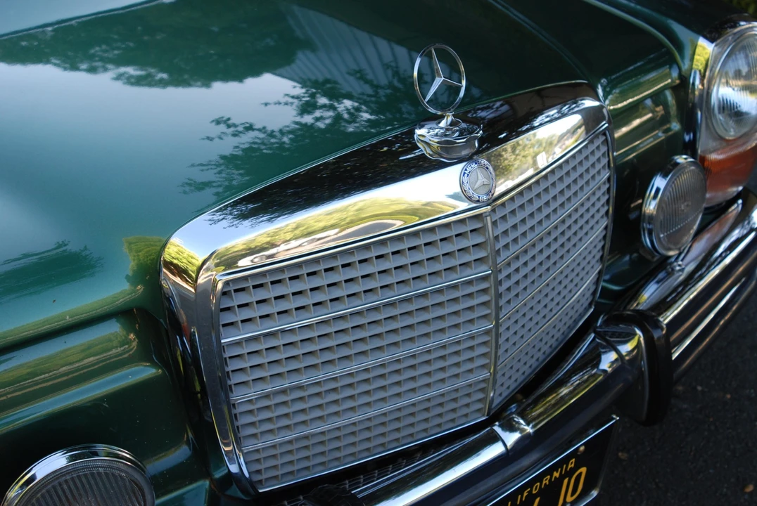 1972 Mercedes-Benz W114 & W115 - Image 26 of 31