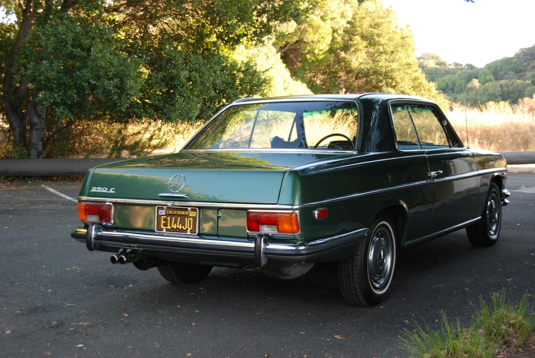 1972 Mercedes-Benz W114 & W115 - Image 13 of 31
