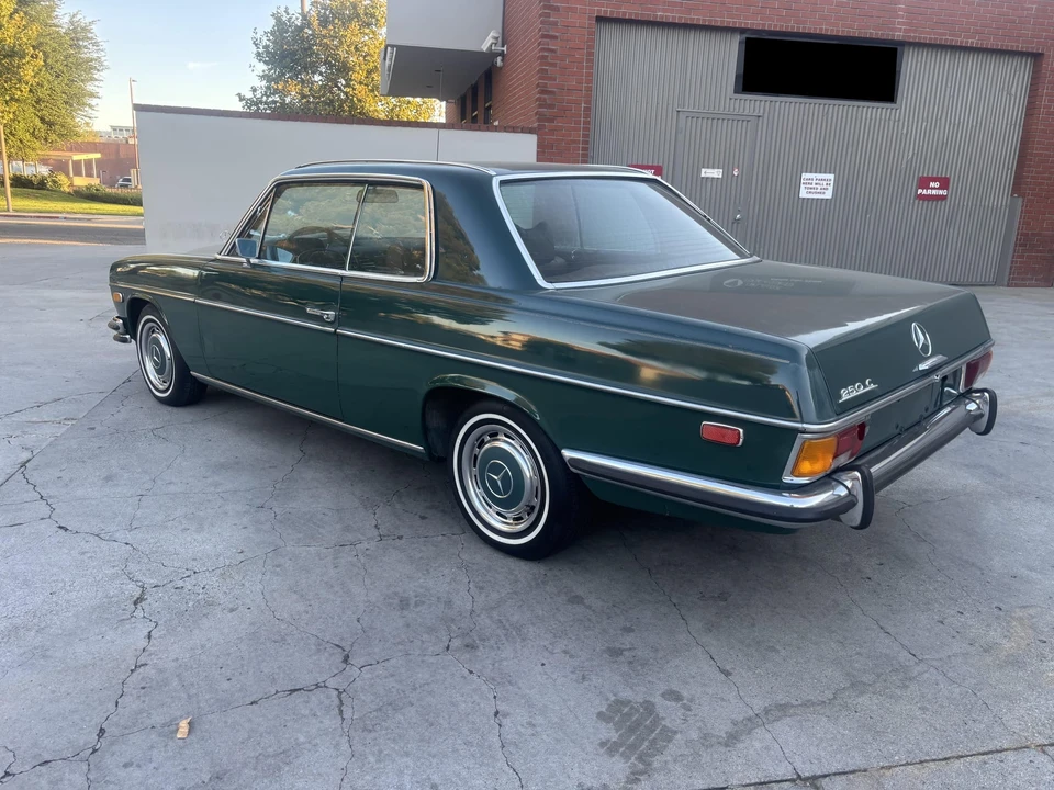 1972 Mercedes-Benz W114 & W115 - Image 9 of 31