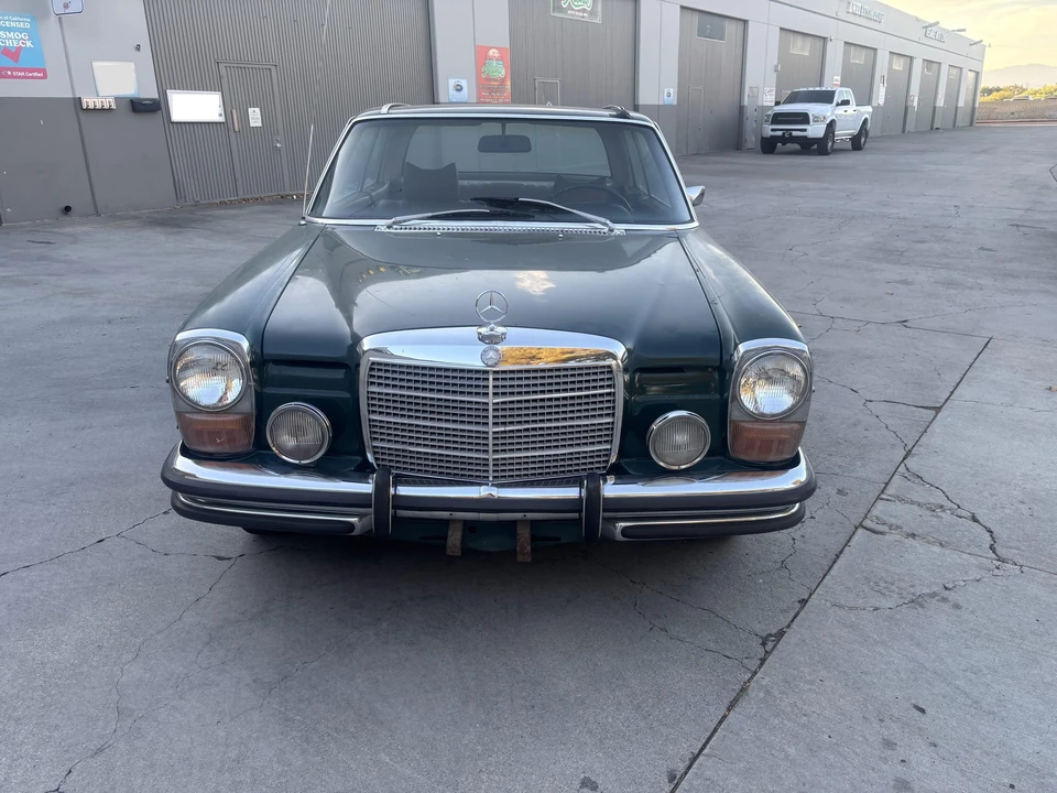 1972 Mercedes-Benz W114 & W115 - Image 4 of 31
