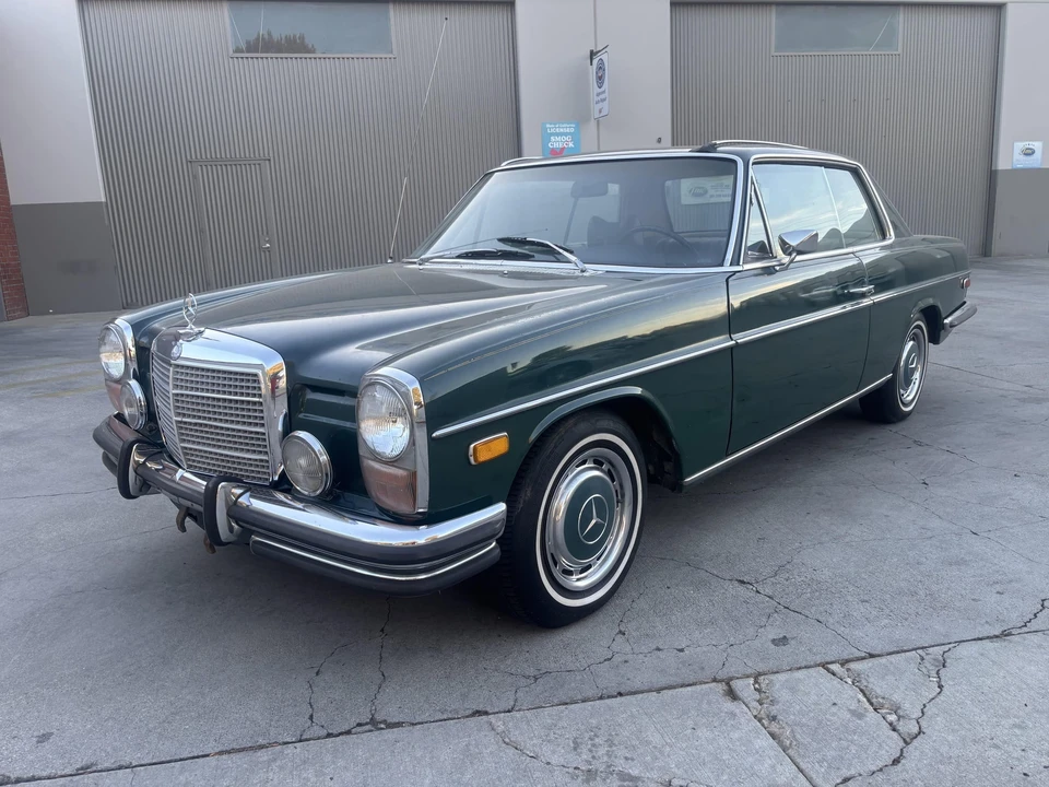 1972 Mercedes-Benz W114 & W115 - Image 2 of 31