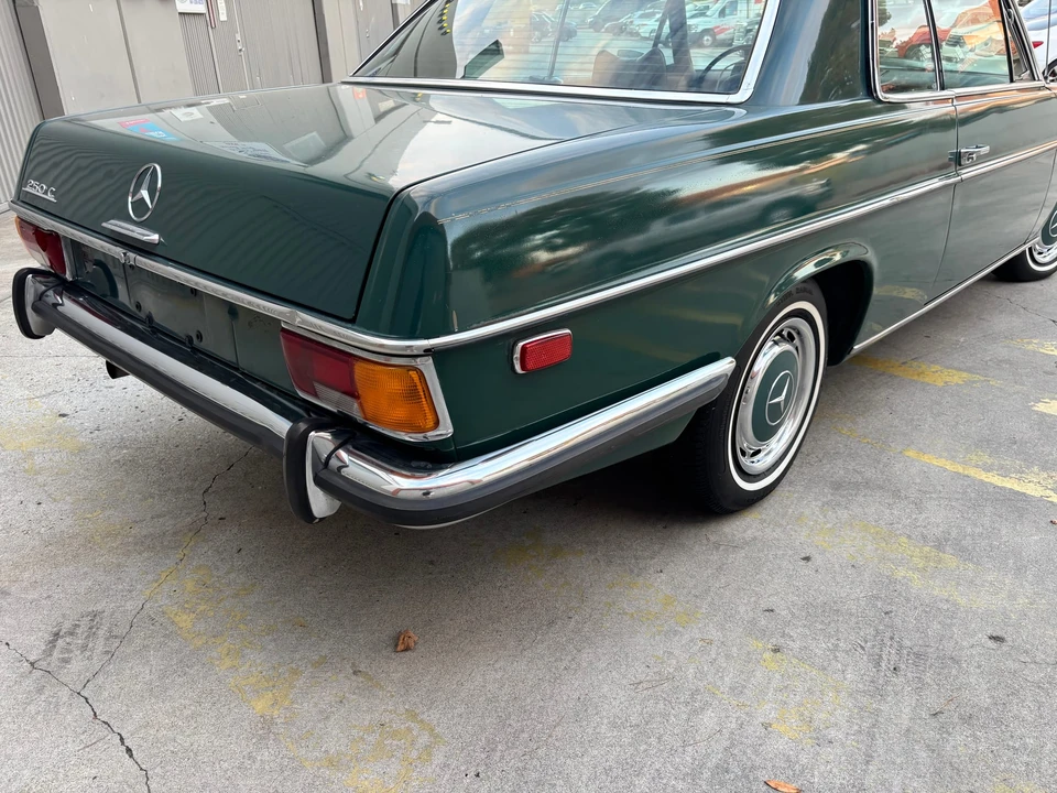 1972 Mercedes-Benz W114 & W115 - Image 26 of 31