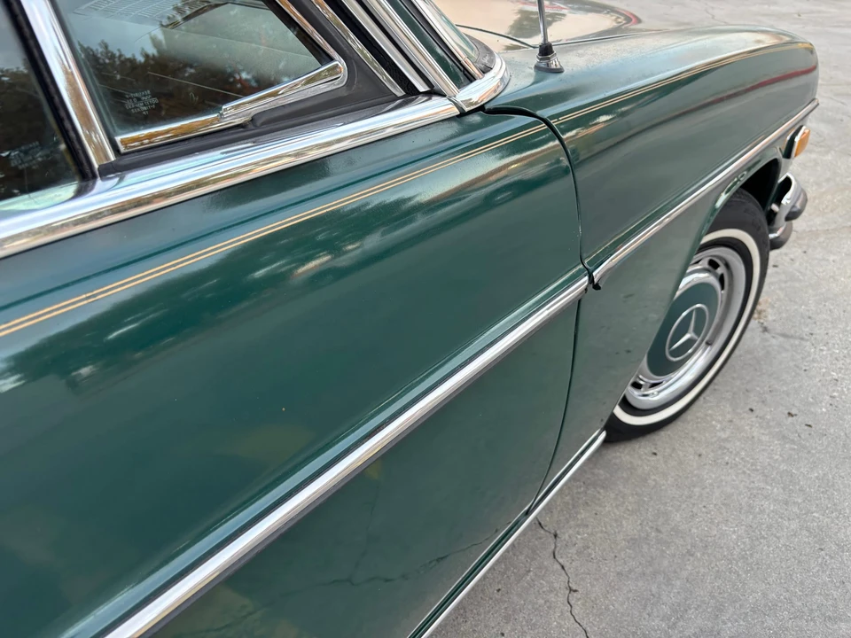1972 Mercedes-Benz W114 & W115 - Image 28 of 31