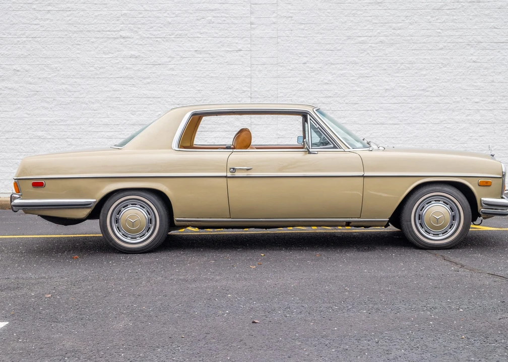 1972 Mercedes-Benz W114 & W115 - Image 15 of 31