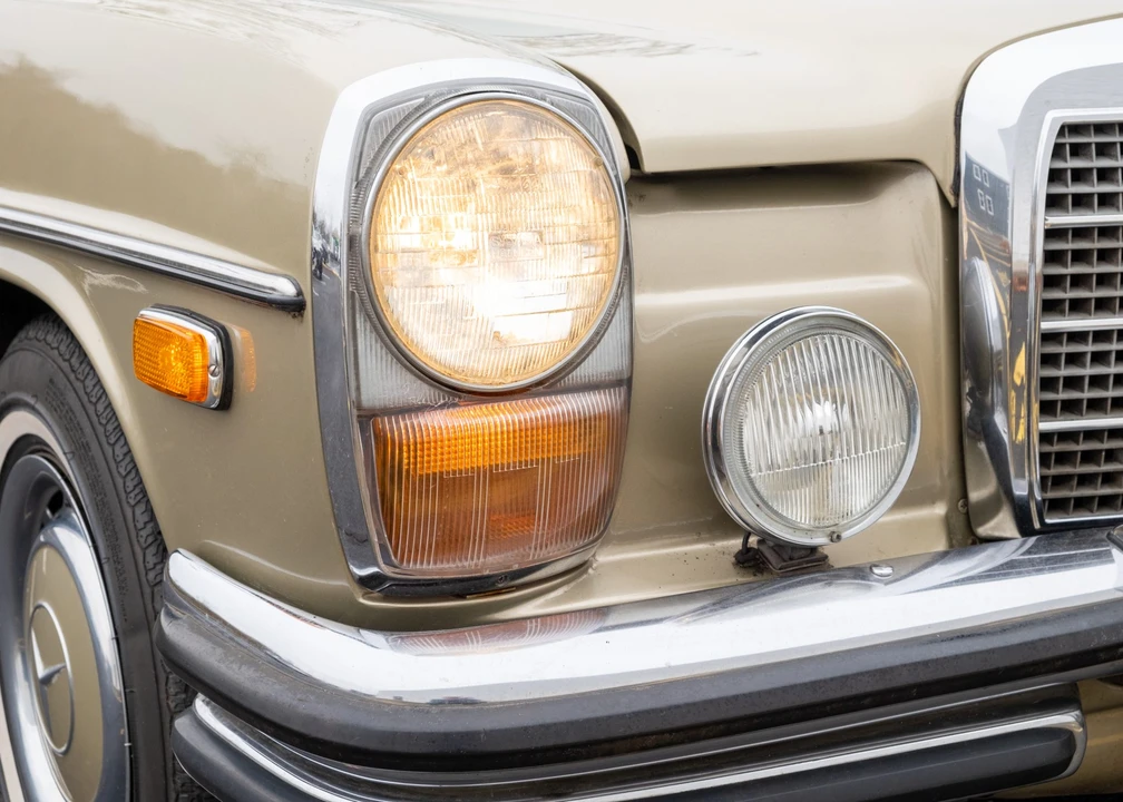 1972 Mercedes-Benz W114 & W115 - Image 26 of 31