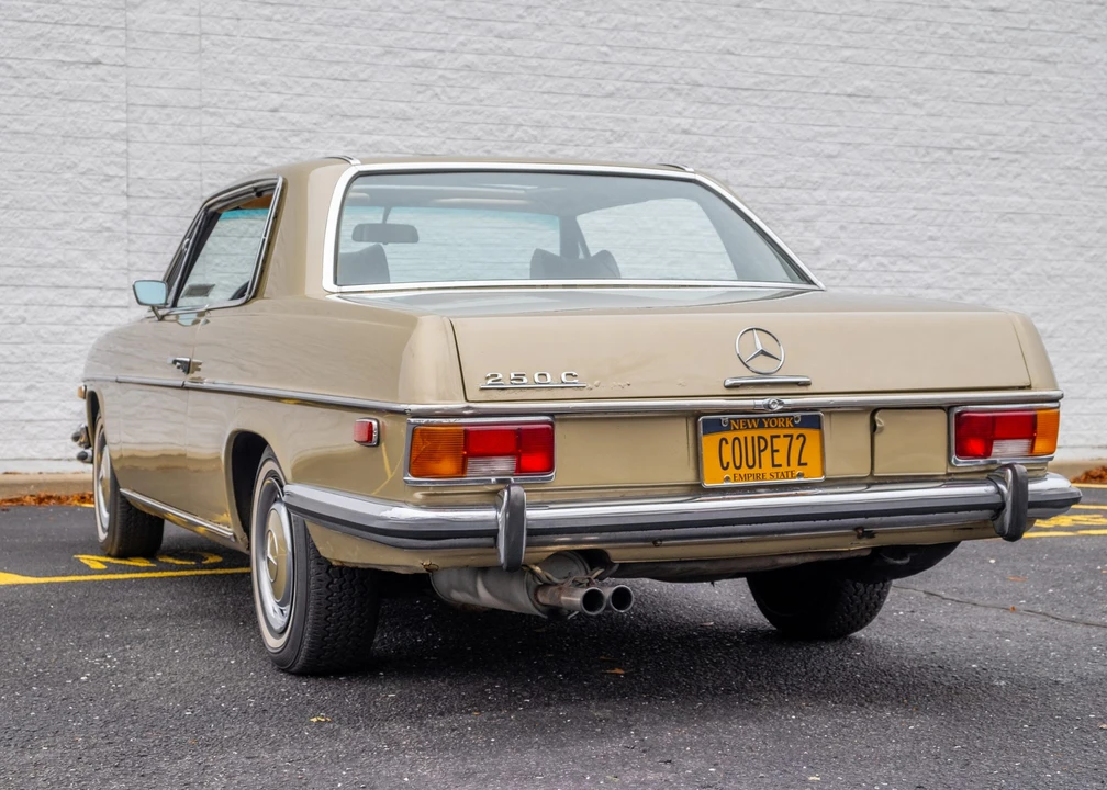 1972 Mercedes-Benz W114 & W115 - Image 18 of 31