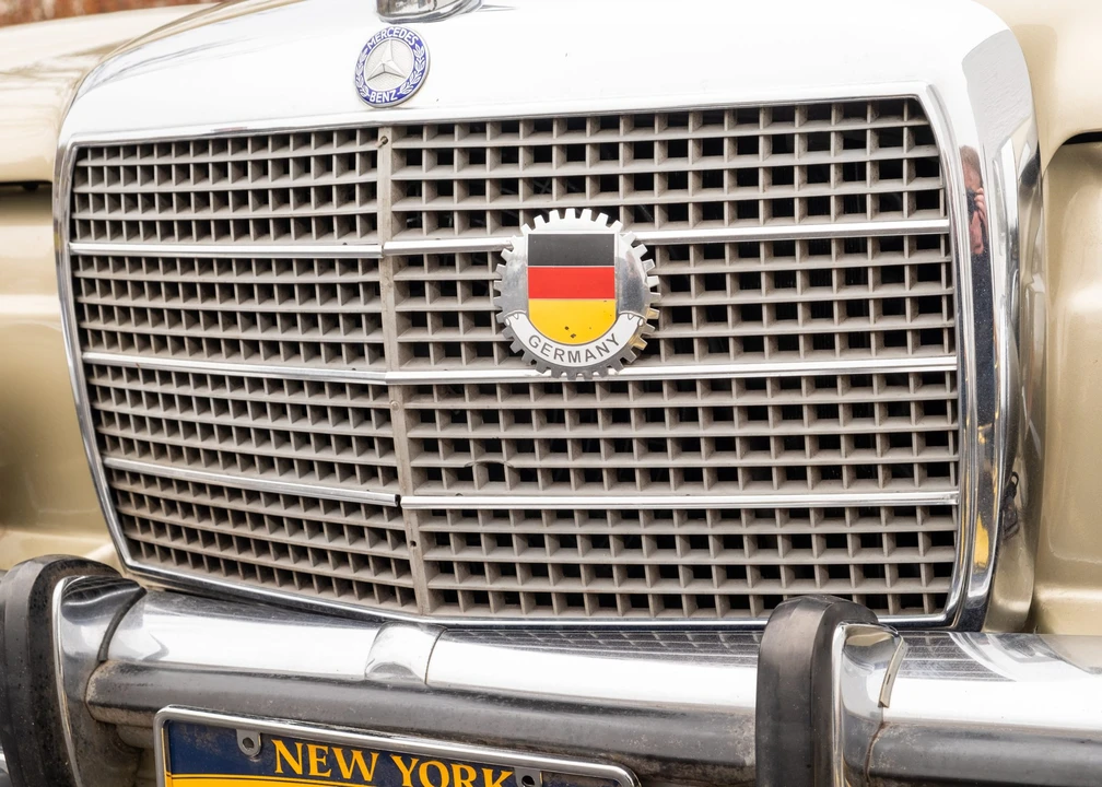1972 Mercedes-Benz W114 & W115 - Image 30 of 31