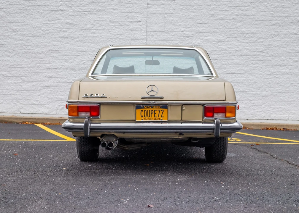 1972 Mercedes-Benz W114 & W115 - Image 17 of 31