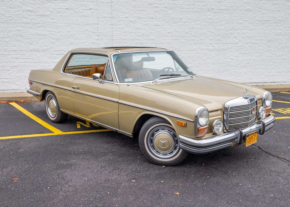 1972 Mercedes-Benz W114 & W115 - Image 10 of 31