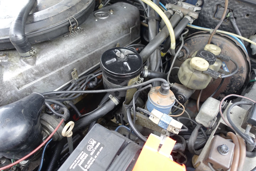 1972 Mercedes-Benz W114 & W115 - Image 27 of 31