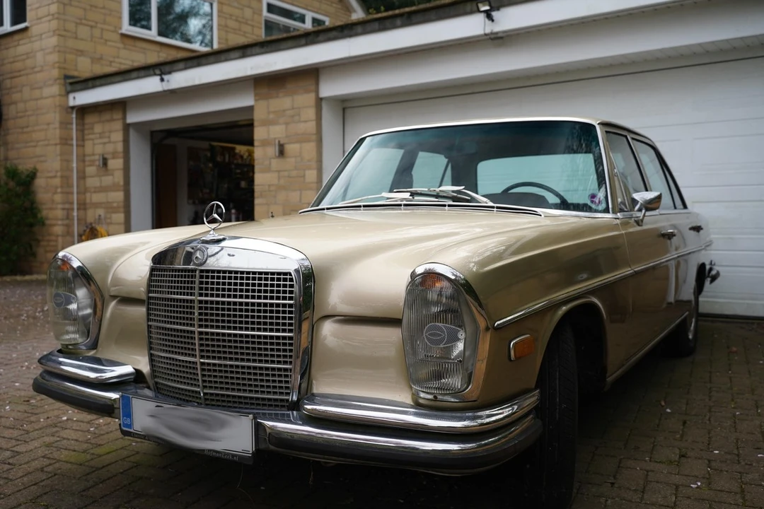 1972 Mercedes-Benz W108 & W109 - Image 2 of 30