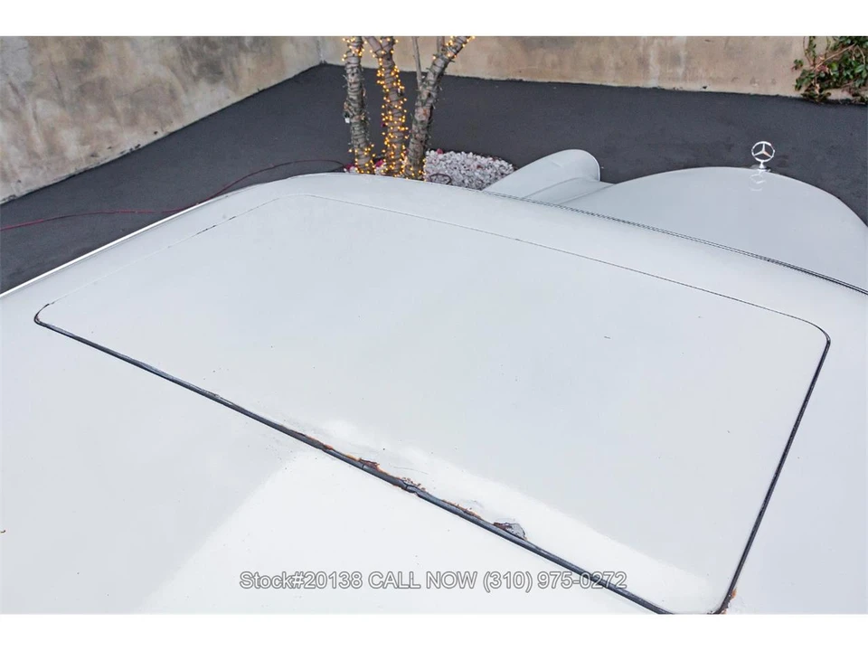 1972 Mercedes-Benz W108 & W109 - Image 12 of 31