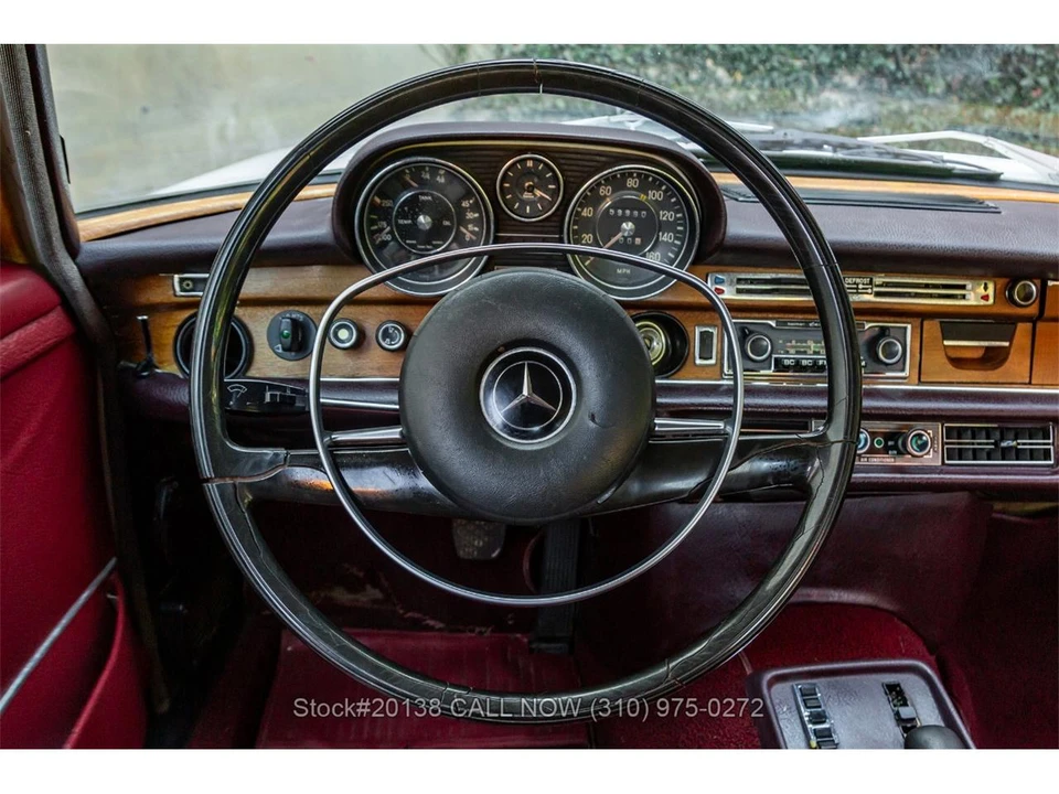 1972 Mercedes-Benz W108 & W109 - Image 16 of 31