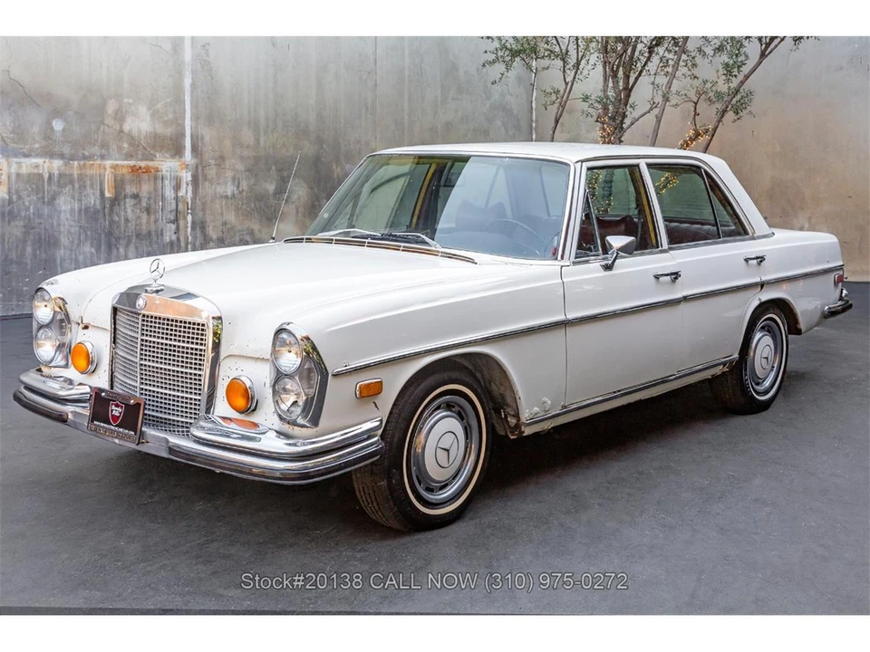 1972 Mercedes-Benz W108 & W109 - Image 7 of 31