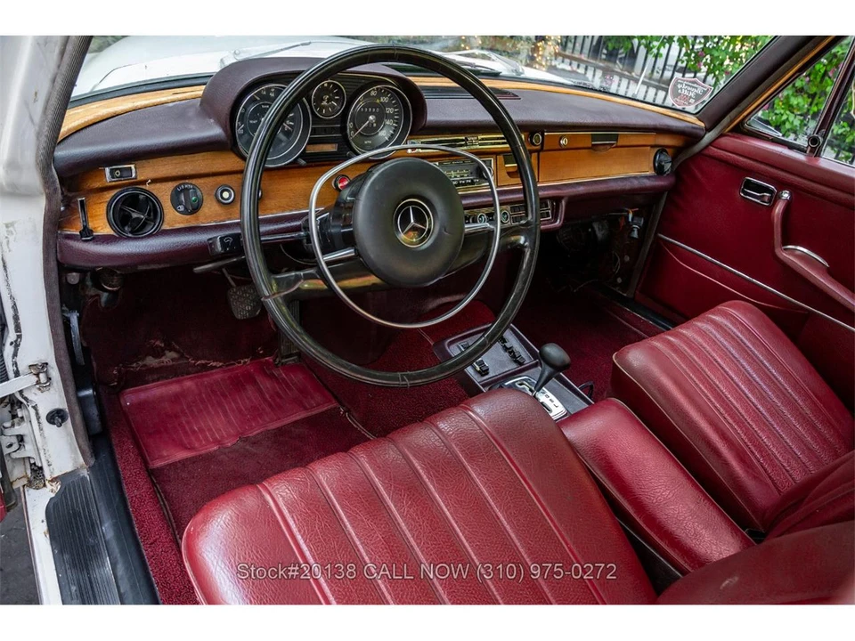 1972 Mercedes-Benz W108 & W109 - Image 15 of 31