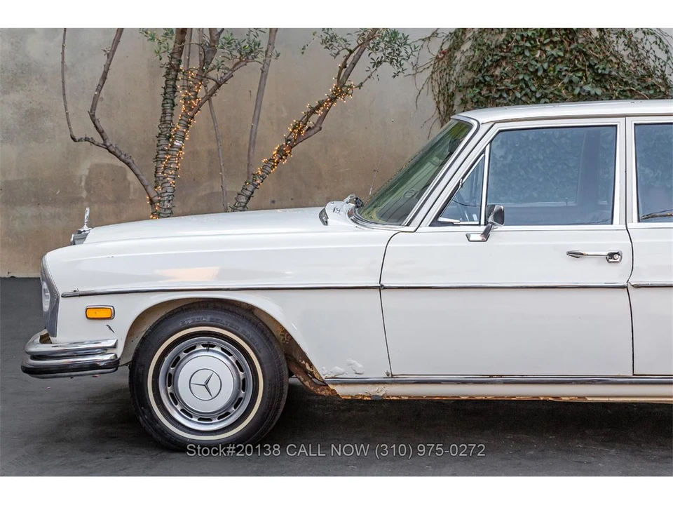 1972 Mercedes-Benz W108 & W109 - Image 10 of 31