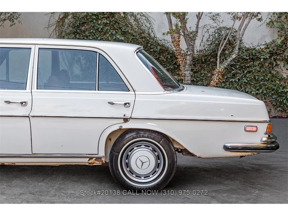 1972 Mercedes-Benz W108 & W109 - Image 11 of 31