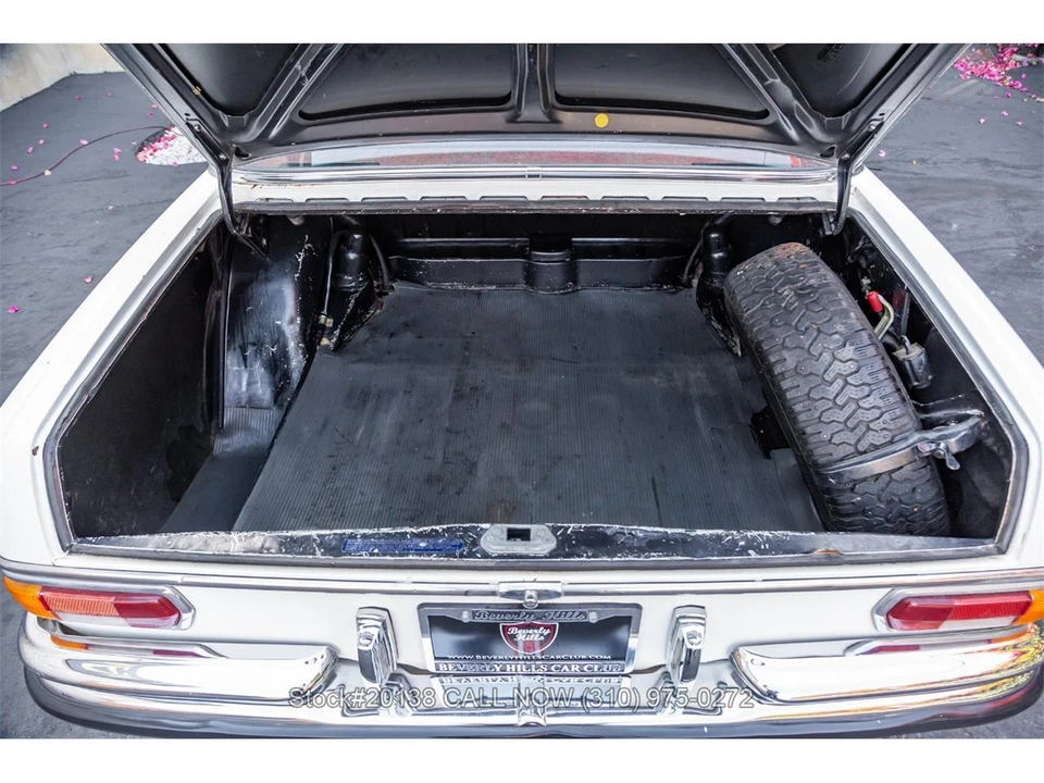 1972 Mercedes-Benz W108 & W109 - Image 24 of 31