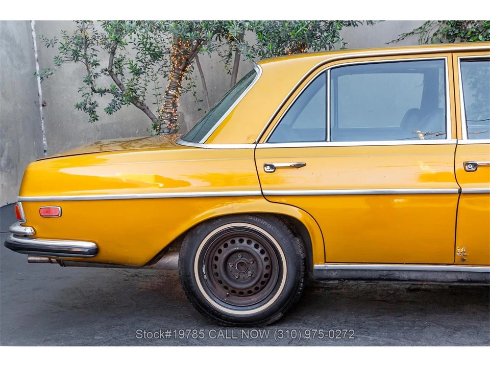 1972 Mercedes-Benz W108 & W109 - Image 10 of 31