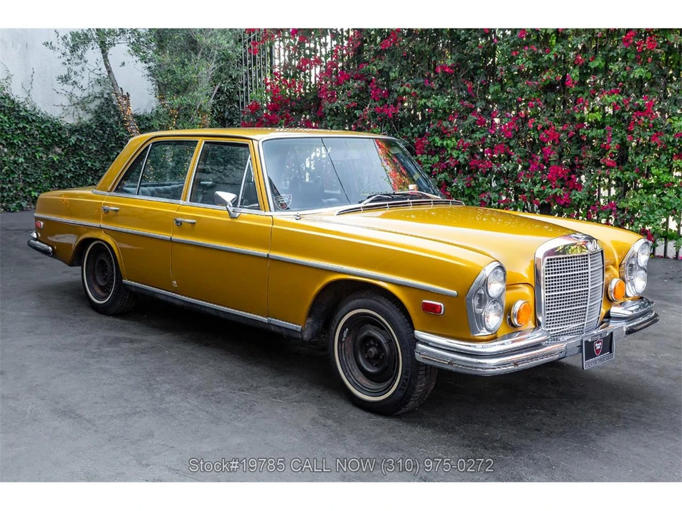1972 Mercedes-Benz W108 & W109 - Image 2 of 31