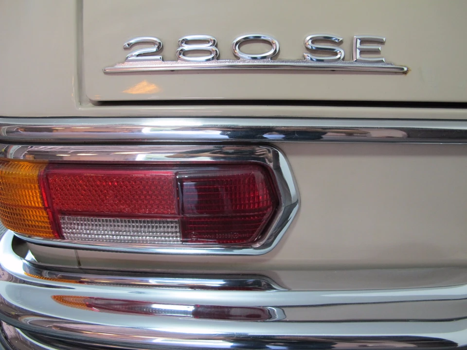 1972 Mercedes-Benz W108 & W109 - Image 31 of 31