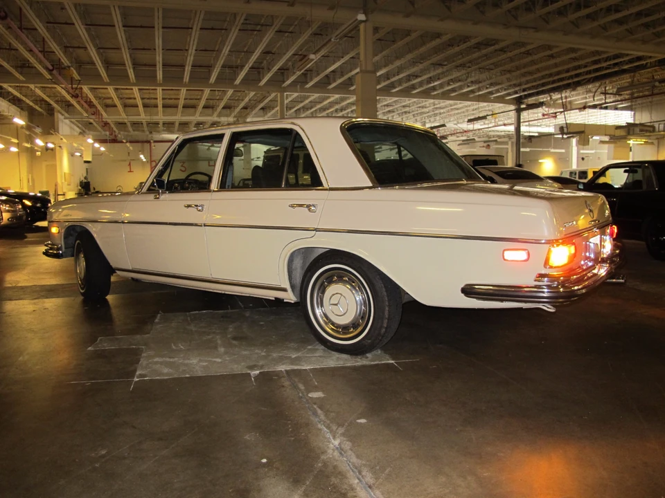 1972 Mercedes-Benz W108 & W109 - Image 19 of 31
