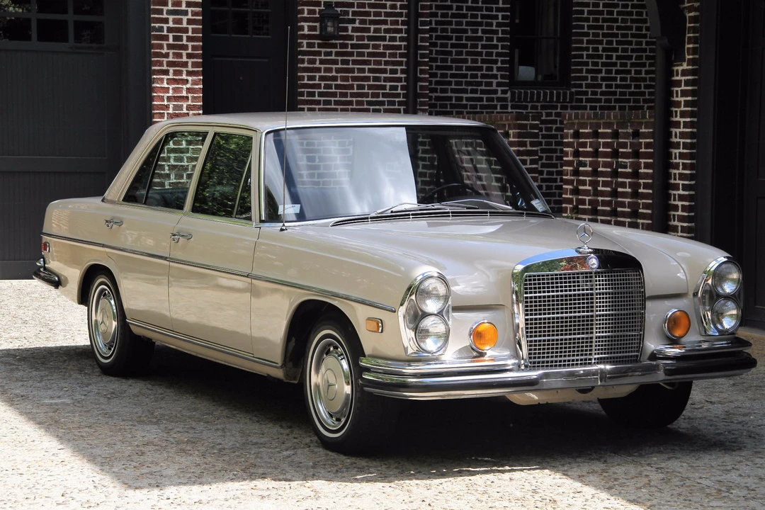 1972 Mercedes-Benz W108 & W109 - Image 8 of 31