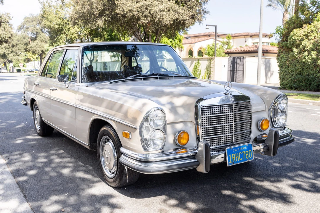1972 Mercedes-Benz W108 & W109 - Image 11 of 31