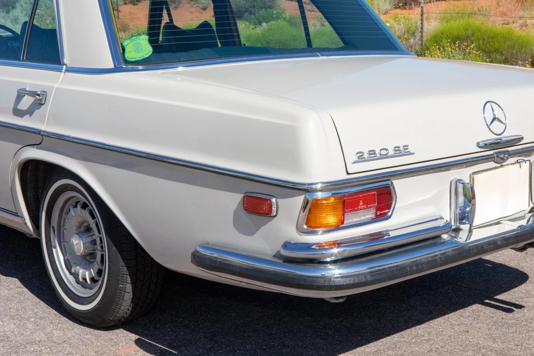 1972 Mercedes-Benz W108 & W109 - Image 11 of 31