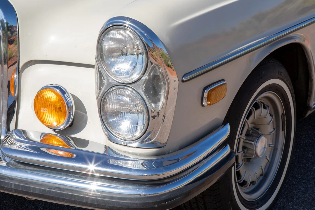 1972 Mercedes-Benz W108 & W109 - Image 18 of 31