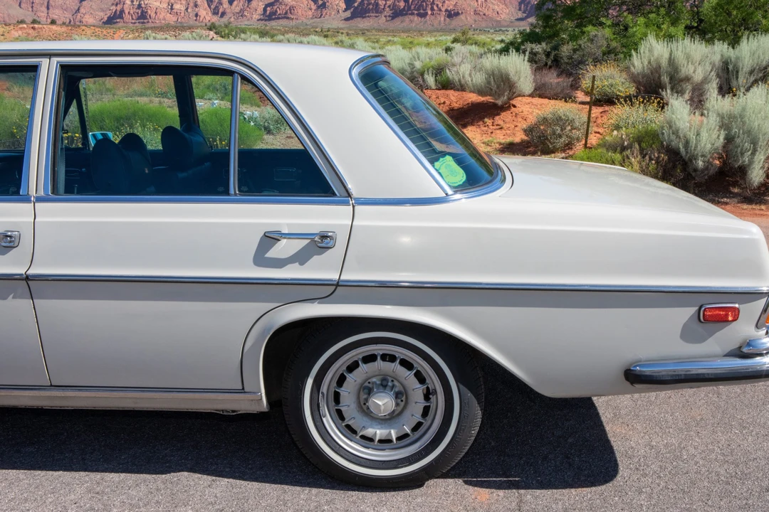 1972 Mercedes-Benz W108 & W109 - Image 21 of 31