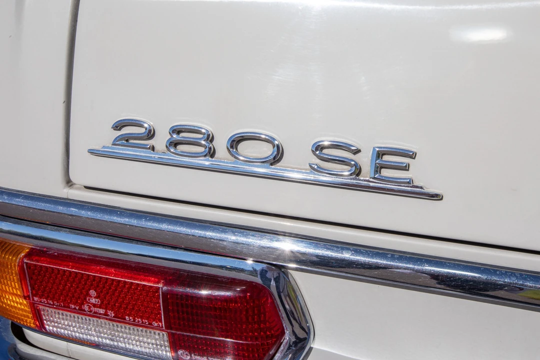 1972 Mercedes-Benz W108 & W109 - Image 14 of 31